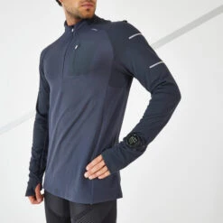 KIPRUN WARM LIGHT MEN'S LONG-SLEEVED WINTER RUNNING T 38 KIPRUN WARM LIGHT MEN'S LONG-SLEEVED WINTER RUNNING T -Outdoor Sports k559cb12c697e78fd4eba9274ea6d2920