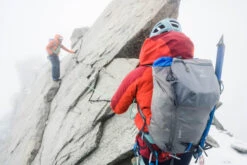 Simond Mountaineering Backpack 22 Litres -Outdoor Sports k56ca86a5f976093bb3ca255b2bf14fec