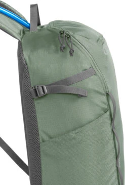 Camelbak Cloud Walker Hydration Pack 1 With 2. Reservoir -Outdoor Sports k72d0963075aaafd6e622882dfedf1fa4