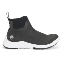 Muck Boots Outscape Chelsea Slip On Ladies Shoes BLACK
