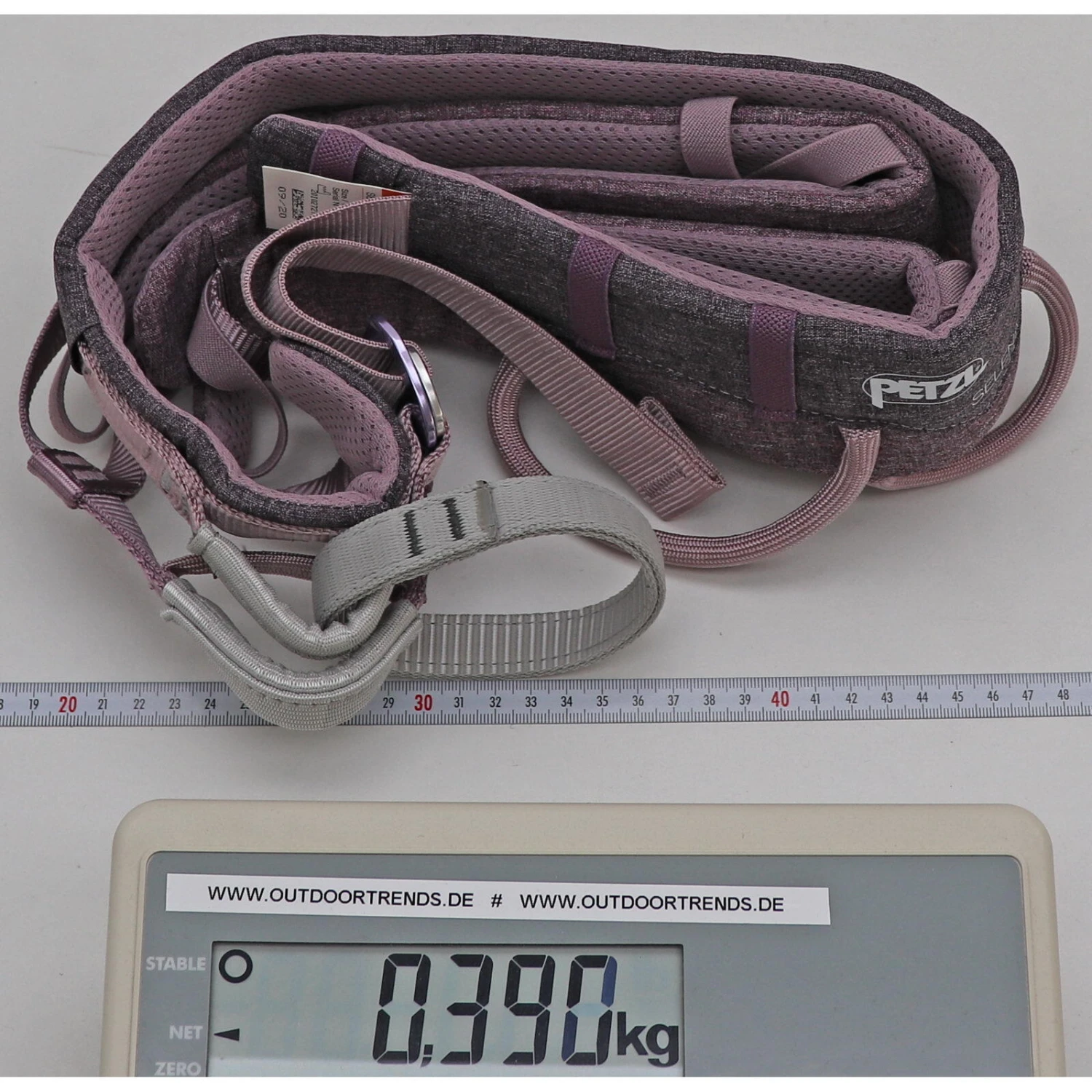 Petzl Selena Women's Climbing Harness 8 Petzl Selena Women's Climbing Harness - Image 6