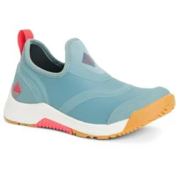 Muck Boots Outscape Low Slip On Ladies Shoes BLUE -Outdoor Sports k933430e3f6213acda2b7058c55eb6e39
