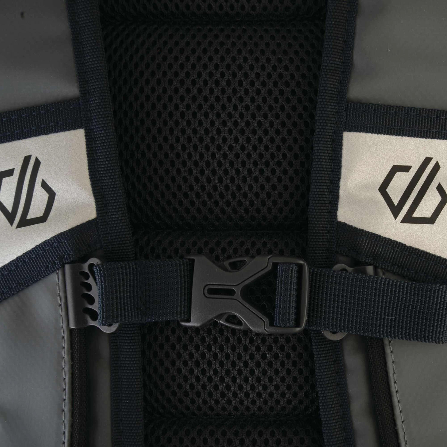 Dare 2b Ardus Adults' Hiking 30 Litre Waterproof Backpack 8 Dare 2b Ardus Adults' Hiking 30 Litre Waterproof Backpack - Image 6