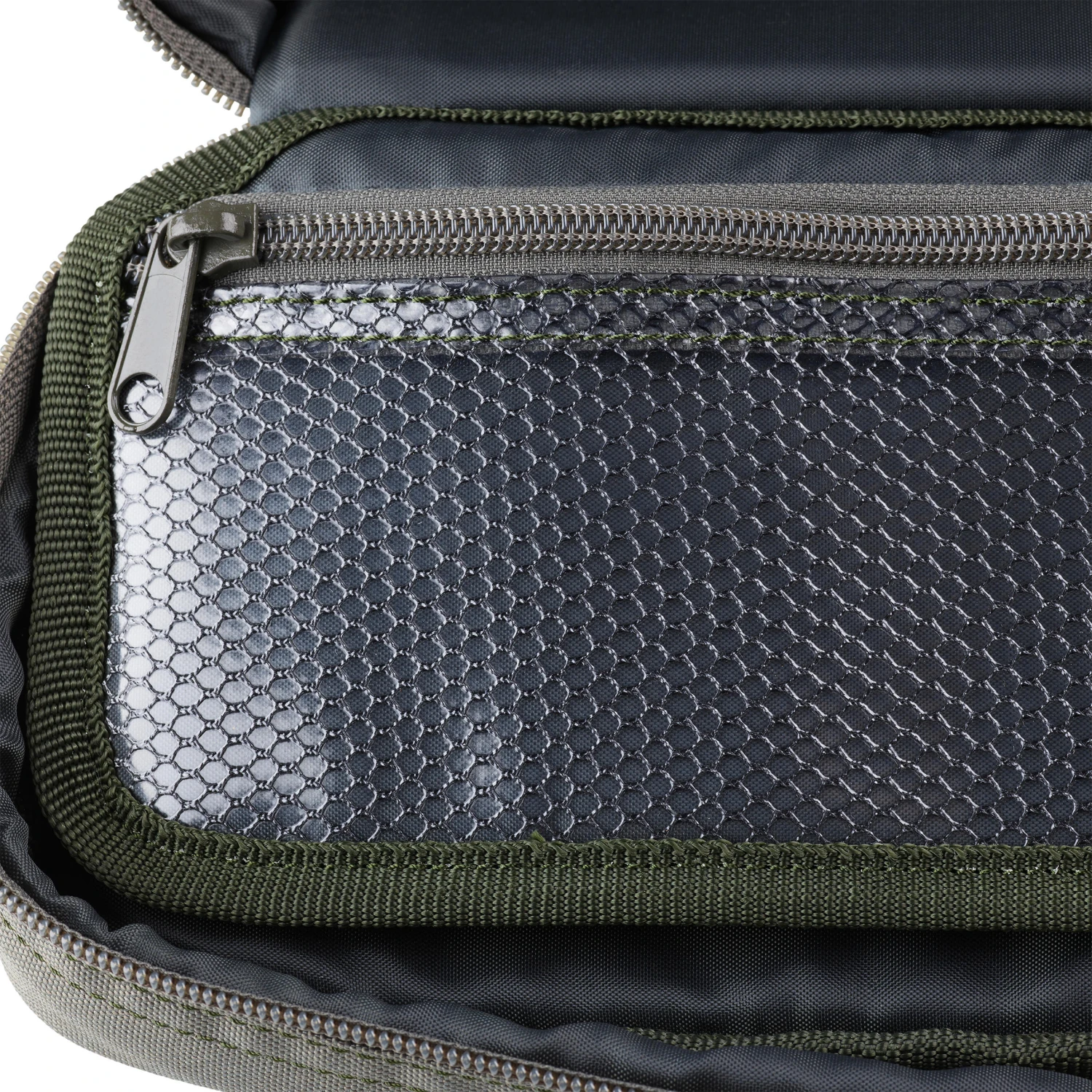 CARP FISHING ACCESSORIES + LEADER CASE 9 CARP FISHING ACCESSORIES + LEADER CASE - Image 7