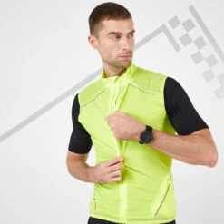 KIPRUN LIGHT MEN'S RUNNING JACKET SLEEVELESS LIGHT YELLOW -Outdoor Sports ka5908253b24298d24db8a41ba5dfa6ed
