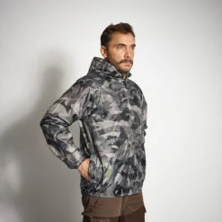 WATERPROOF LIGHT JACKET CAMO 100 -Outdoor Sports kbf9d5668fc0e0f759c1f61b3edb46e37