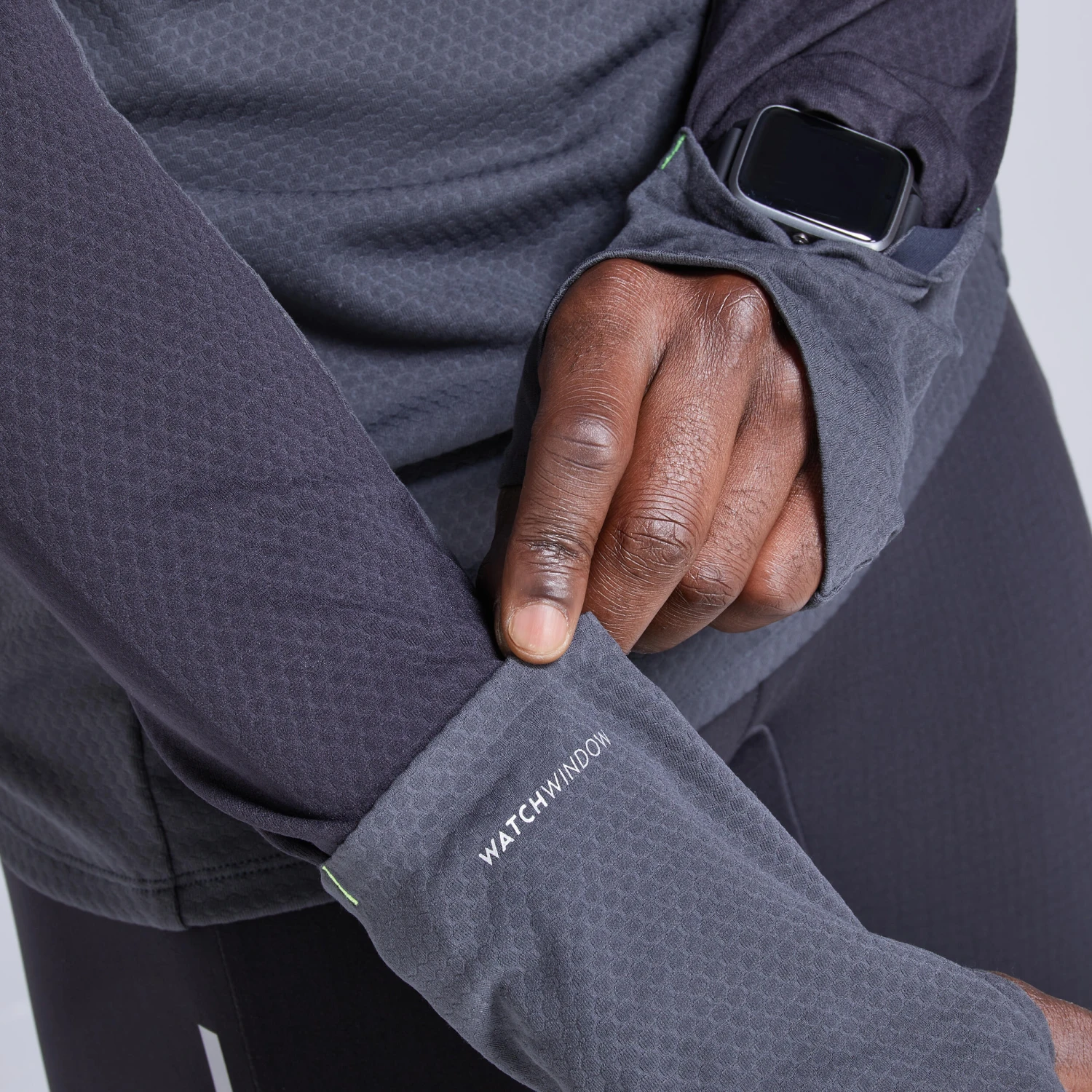 KIPRUN WARM LIGHT MEN'S LONG-SLEEVED WINTER RUNNING T 13 KIPRUN WARM LIGHT MEN'S LONG-SLEEVED WINTER RUNNING T - Image 11