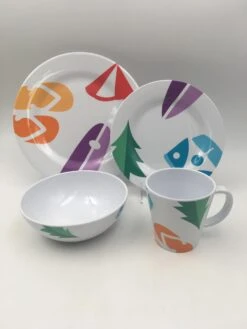 OLPRO Spring Bay Melamine Set (16 Piece) -Outdoor Sports kcc00a7102b36445fc7be9cbd3c7cc0a6