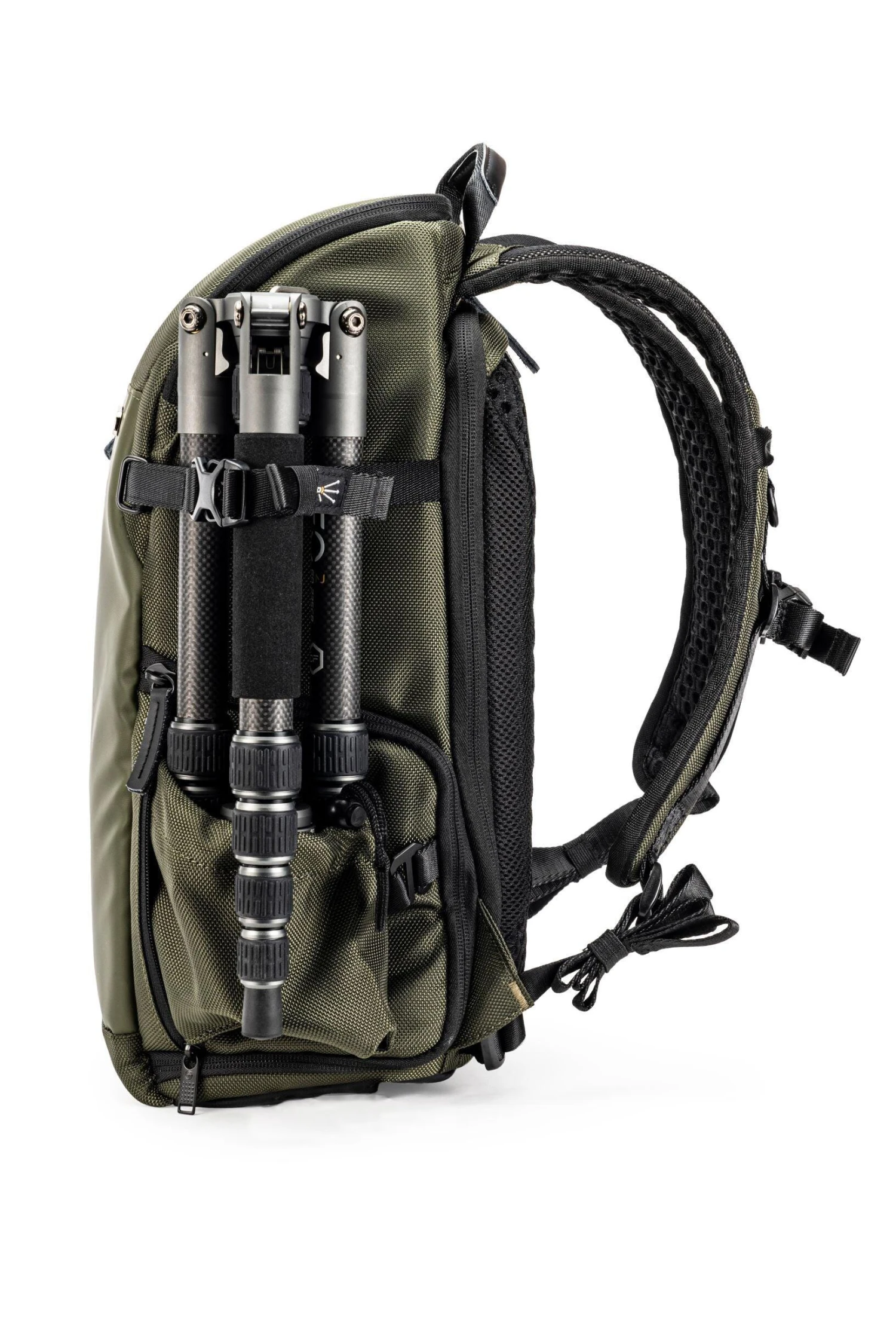 Vanguard VEO Select 46BR BK - Slim Camera Backpack 10 Vanguard VEO Select 46BR BK - Slim Camera Backpack - Image 8